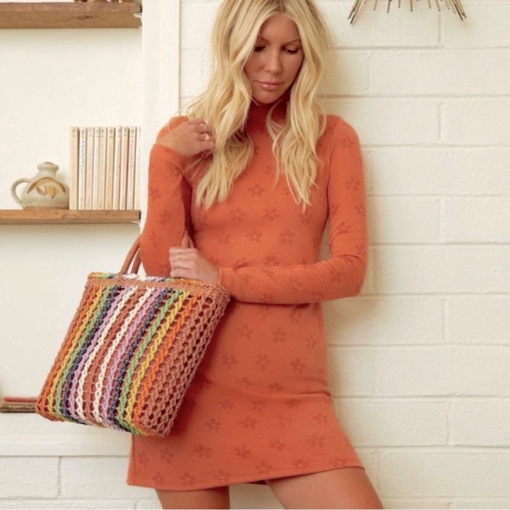 BILLABONG X THE SALTY BLONDE 

Coconut Flowers Long Sleeve Minidress